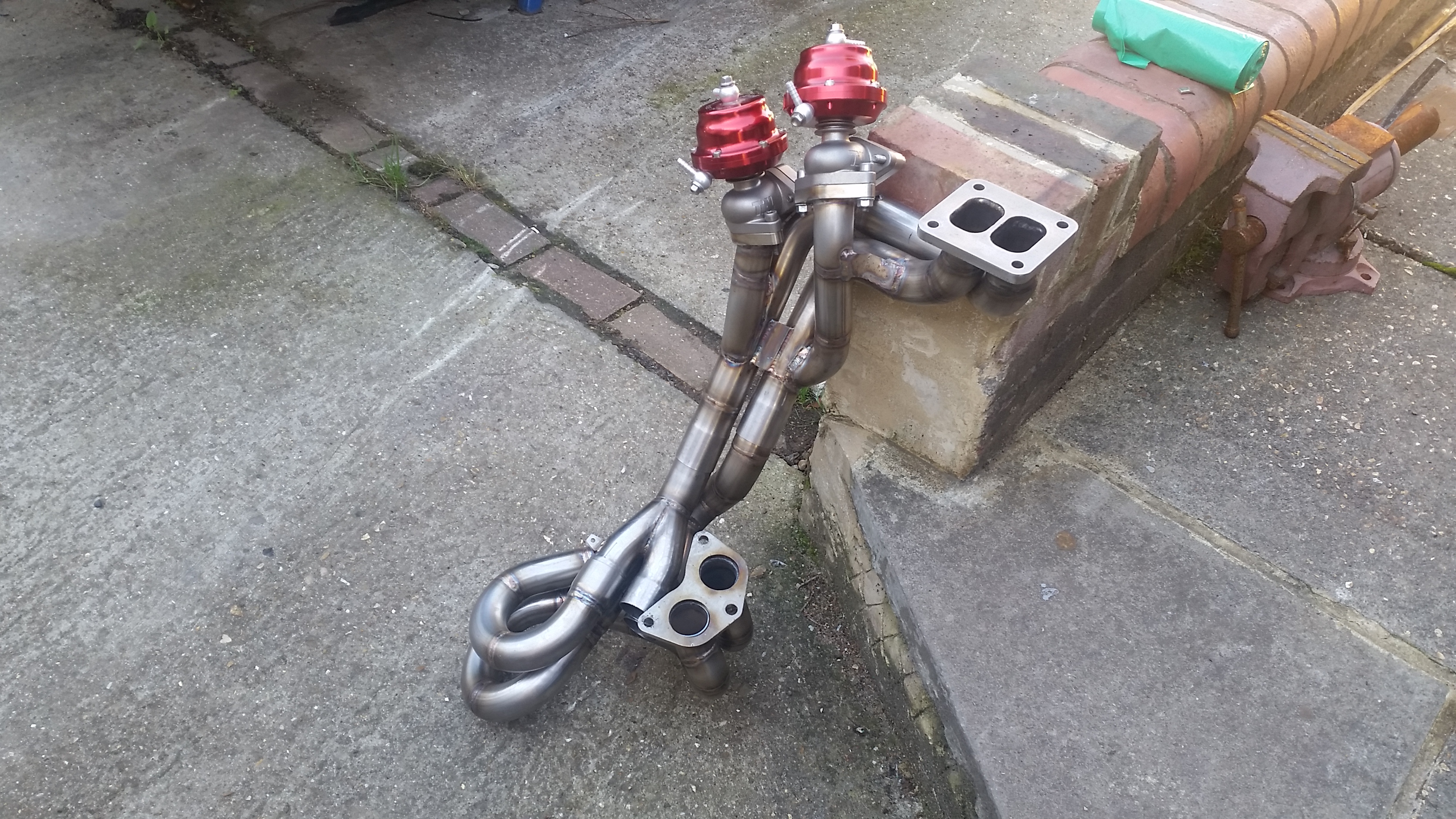 Name:  20161003_143215_zpsazycbekl.jpg
Views: 0
Size:  2.45 MB