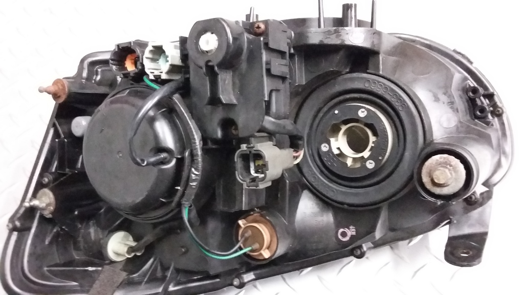 Name:  Headlights%202_zpsx3kqjbbl.jpg
Views: 0
Size:  202.2 KB
