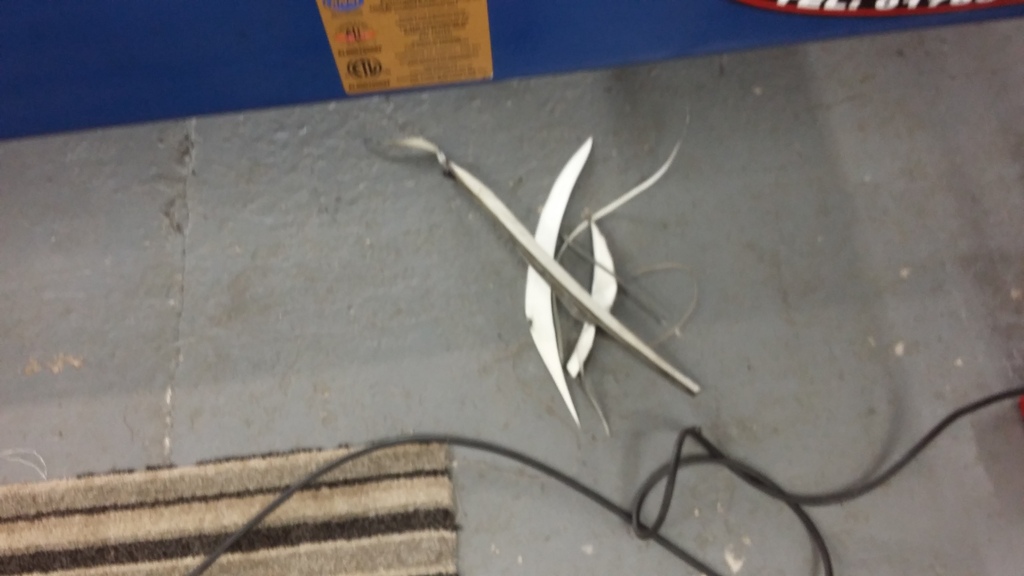 Name:  20151227_170139_zpsfezd7nb6.jpg
Views: 0
Size:  142.9 KB