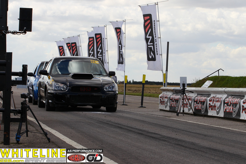 Name:  DW7E8580_zpsa03f9a1w.jpg
Views: 0
Size:  189.5 KB