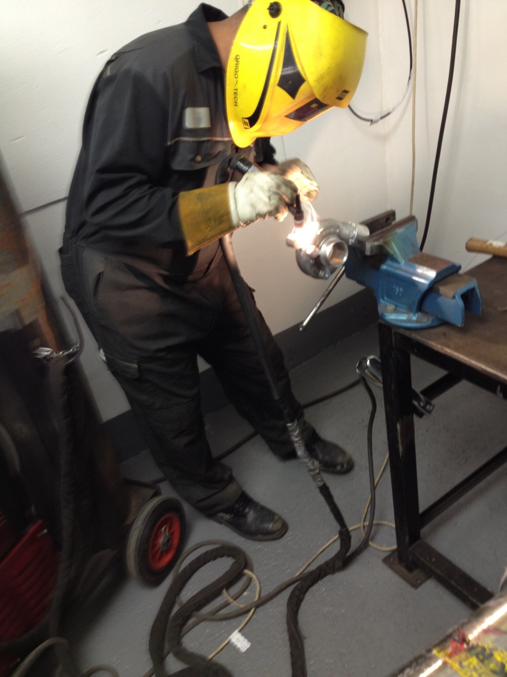 Name:  C8681704-CCA8-4975-8CF2-3164ECA2CE21_zpsavbr05u1.jpg
Views: 0
Size:  243.3 KB