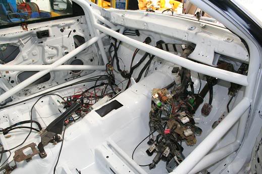 Name:  Sre-buildofcarinside.jpg
Views: 0
Size:  42.1 KB