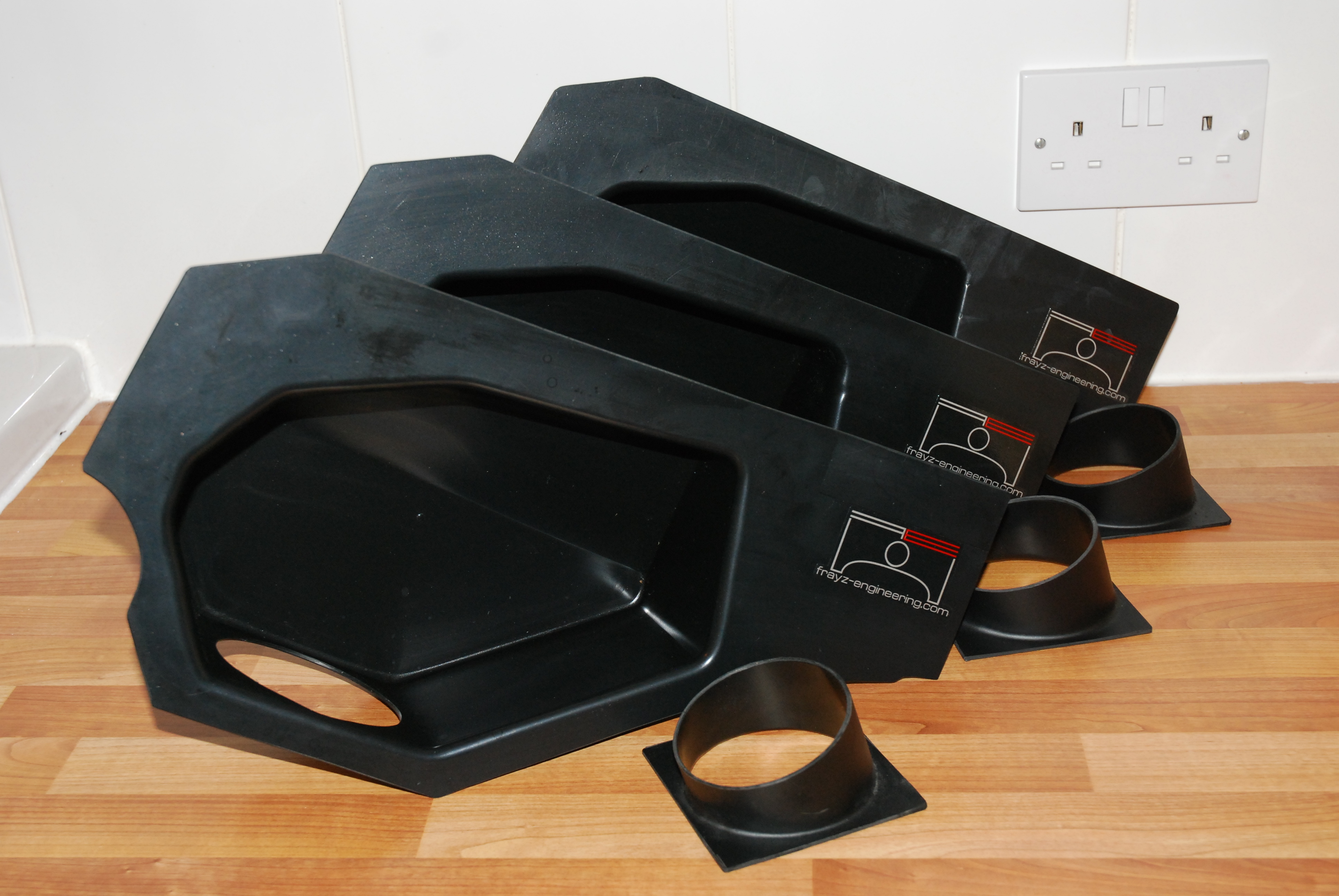 Name:  FEwingsert3.jpg
Views: 0
Size:  3.04 MB