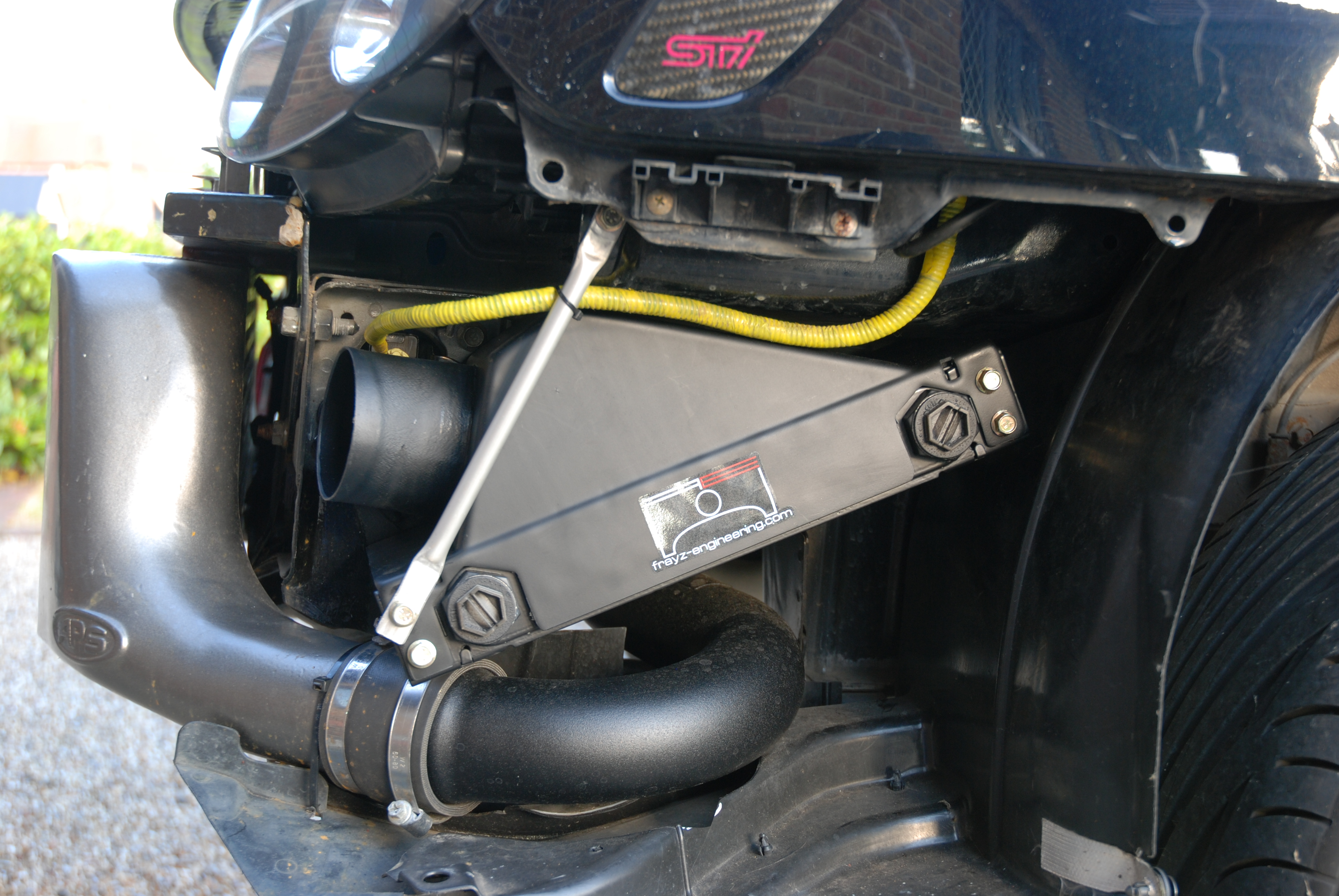 Name:  oilcooler1.jpg
Views: 0
Size:  3.59 MB