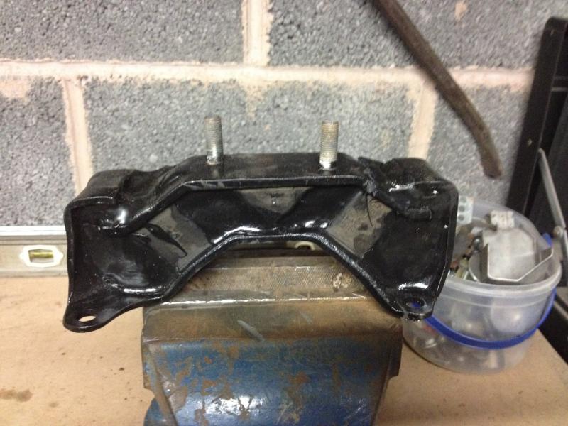 Name:  090115047_zps75e15879.jpg
Views: 0
Size:  71.5 KB