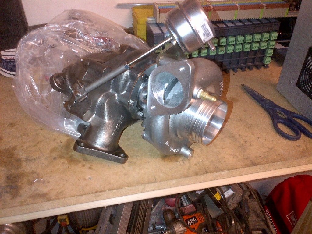 Name:  Cornwall-20140930-00112_zps09403a78.jpg
Views: 0
Size:  217.1 KB