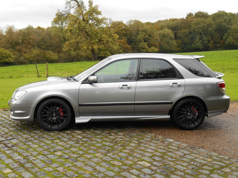 Name:  GB270urbangrey41Kpound12K2800x600_zps9a974802.jpg
Views: 0
Size:  110.8 KB