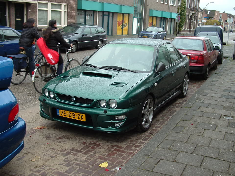 Name:  waxendeuk2004027.jpg
Views: 0
Size:  158.9 KB