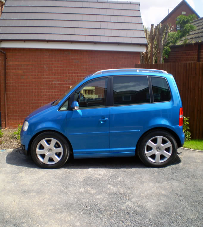 Name:  blu-scoobswag.jpg
Views: 0
Size:  108.4 KB