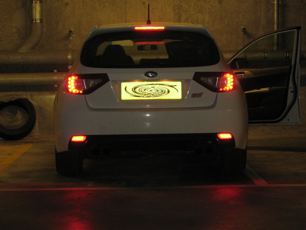 Name:  LEDReflectors-BrakesOn.jpg
Views: 0
Size:  127.7 KB