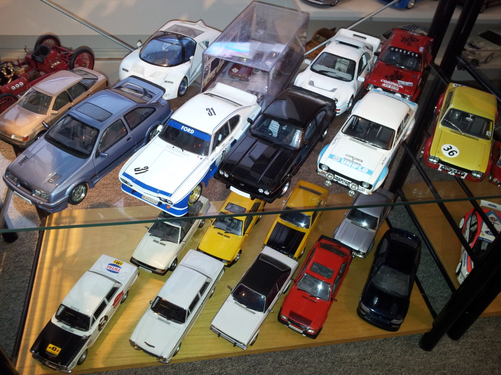 Name:  diecast9.jpg
Views: 0
Size:  511.4 KB