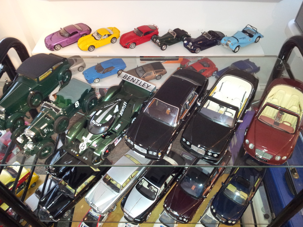 Name:  diecast12.jpg
Views: 0
Size:  539.7 KB
