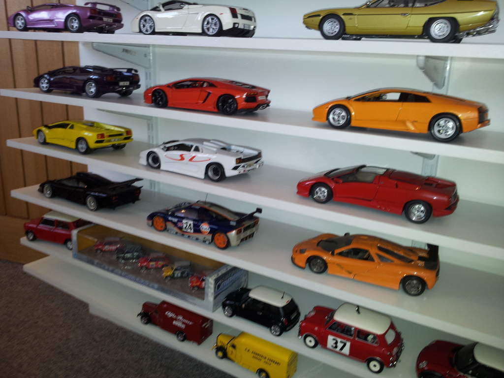 Name:  diecast25.jpg
Views: 0
Size:  430.4 KB