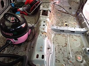 Click image for larger version

Name:	hNeRkn0.jpg
Views:	0
Size:	226.7 KB
ID:	74068