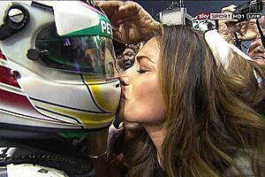 Click image for larger version

Name:	v3KkOfl.jpg
Views:	0
Size:	41.8 KB
ID:	74259